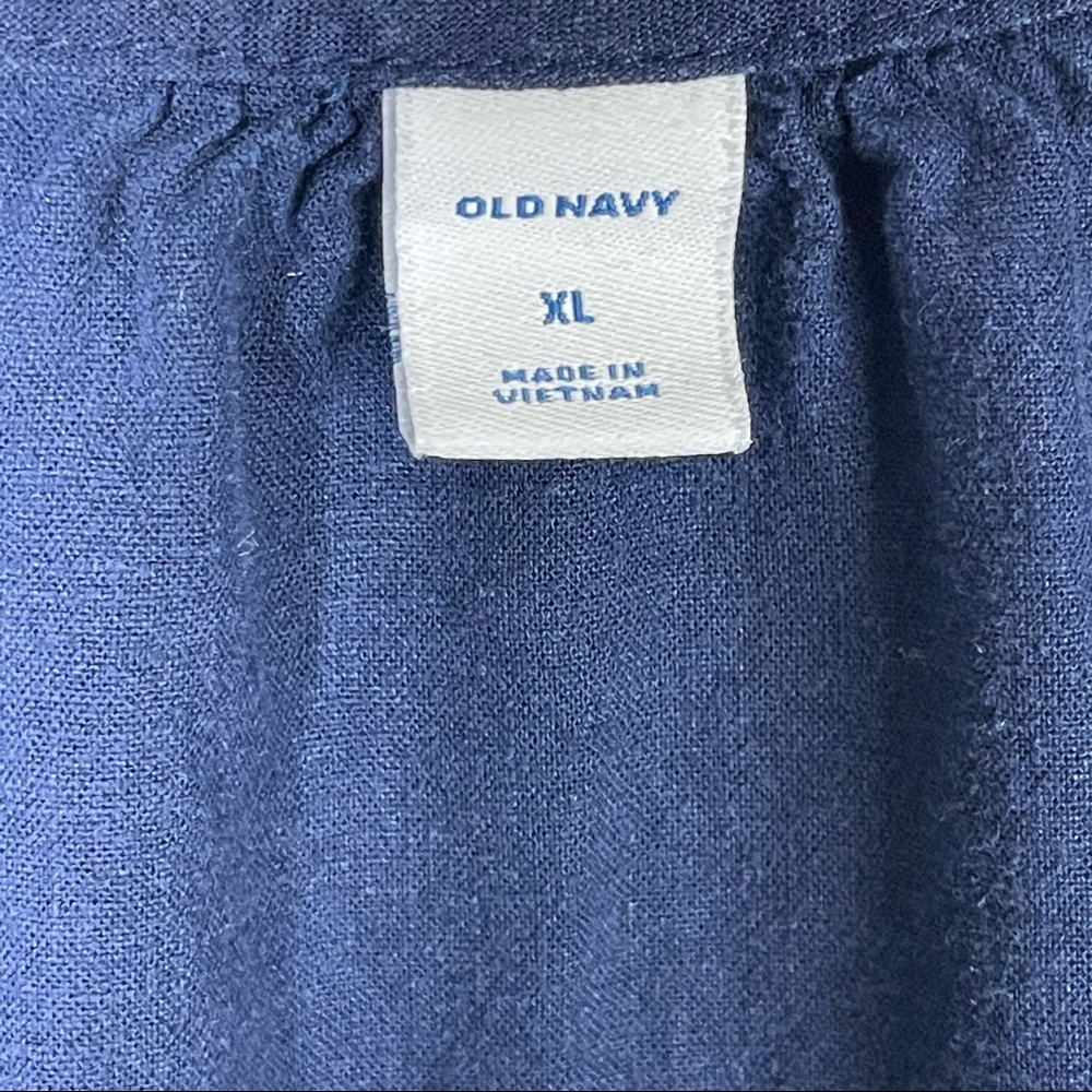 Old Navy | Navy Sleeveless Button Down Ruff Top - Picture 4 of 4